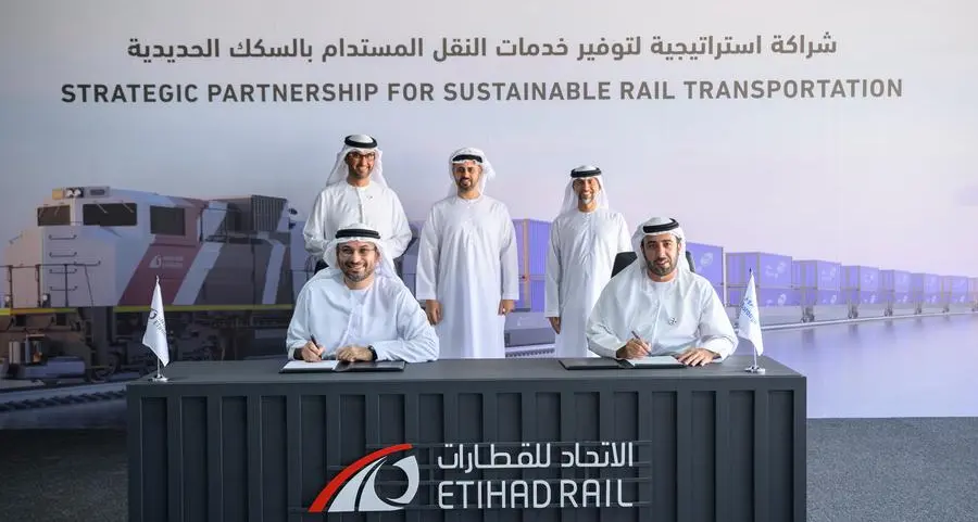 Theyab bin Mohamed witnesses the signing of a strategic partnership between Etihad Rail and Borouge