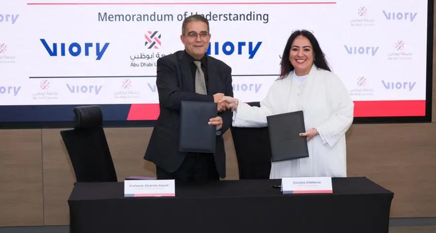 Viory and Abu Dhabi University sign partnership to help transform the education and research landscape