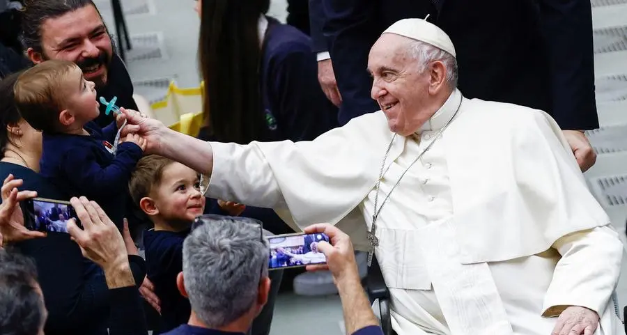 Pope marks 86th birthday giving awards for charity