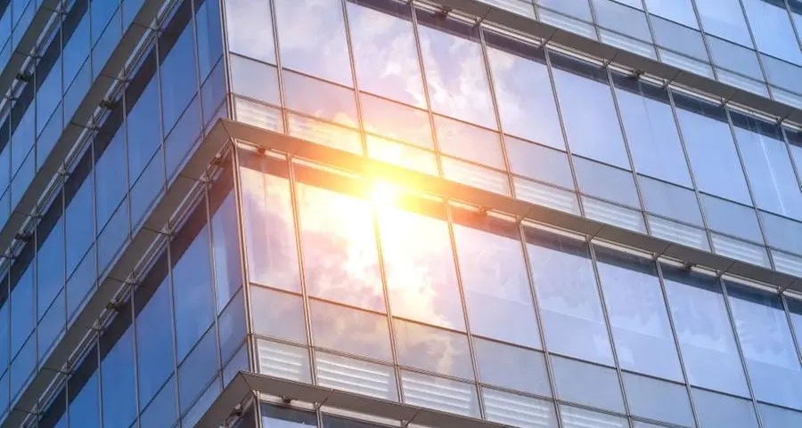 Emirates Glass and ClearVue sign deal to manufacture solar glazing solutions in the UAE and GCC