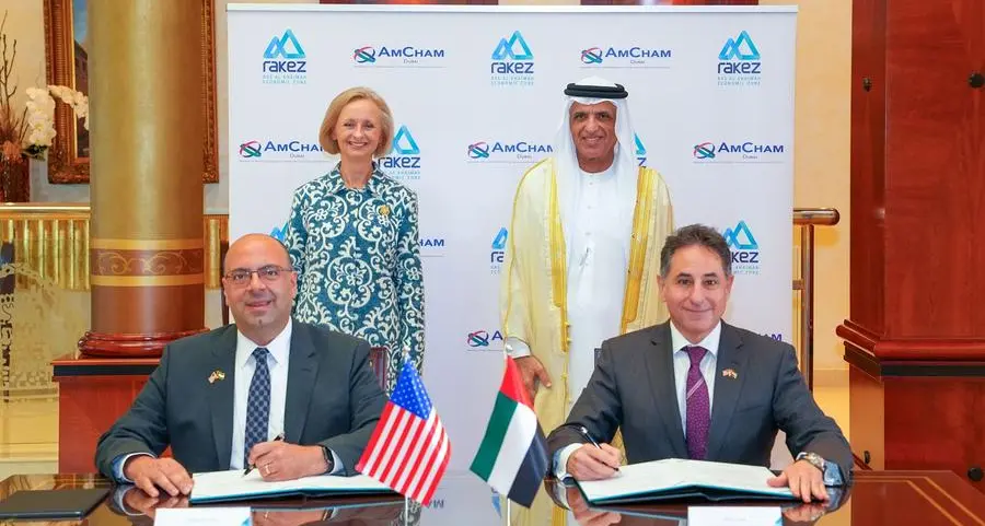 His Highness Sheikh Saud bin Saqr Al Qasimi hosts MoU signing between AmCham Dubai and RAKEZ