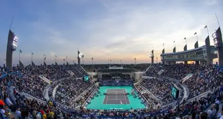 Mubadala World Tennis Championship teams up with Dgrade in plastic recycling drive