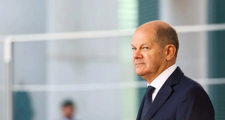Scholz urges Putin to find diplomatic solution to Ukraine conflict