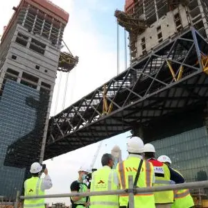 One Za'abeel completes record-breaking cantilever lift