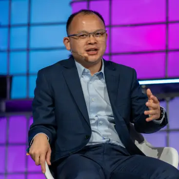 XTransfer CEO Bill Deng joins AI and Saas panels at Web Summit Qatar 2025