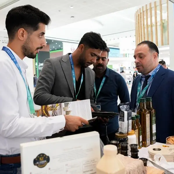 Ajman Chamber participates in ADIFE alongside its members from food and beverage factories