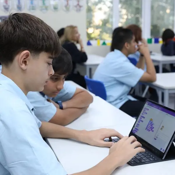 Samsung brings Galaxy AI Pioneers program to UAE classrooms