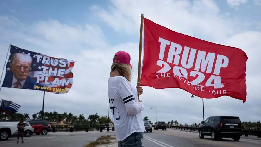 Trump supporters rally at Mar-a-Lago