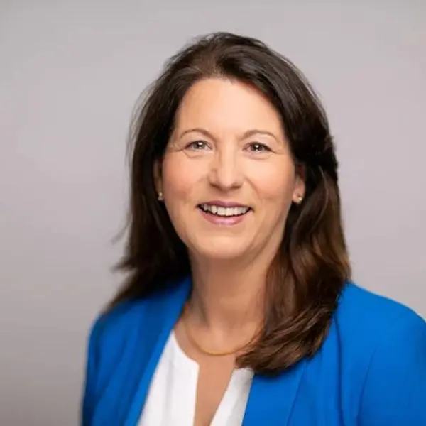 Lesley Cripps to lead European Sales For Oman Air Cargo