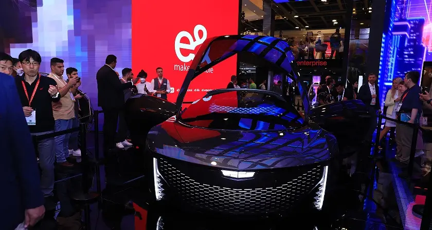 Cadillac and e& collaborate to bring the coveted ‘Car of The Future’ to GITEX 2022