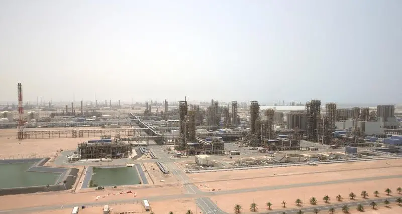 Borouge awards Abu Dhabi petchem complex contracts