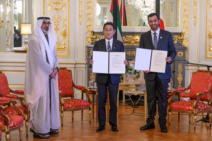 Sultan Al Jaber, Japanese Prime Minister sign UAE-Japan comprehensive strategic partnership agreement document