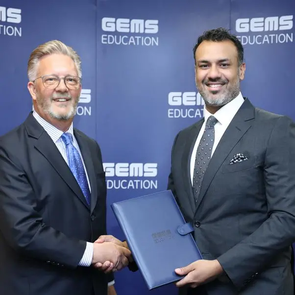 GEMS Education and STS Group unveil UAE’s first fully sustainable school transport fleet at SRI