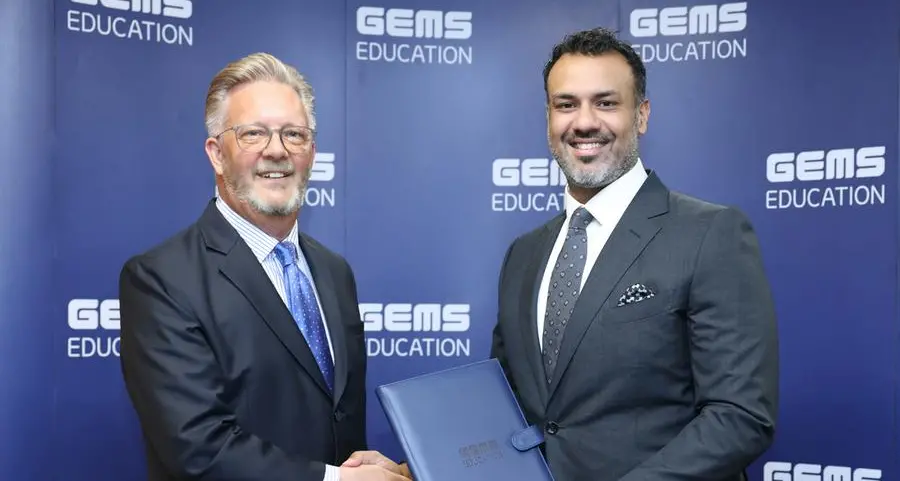 GEMS Education and STS Group unveil UAE’s first fully sustainable school transport fleet at SRI