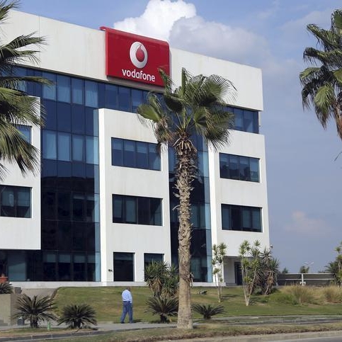 Vodafone Egypt raises stakes in Bee, Masary