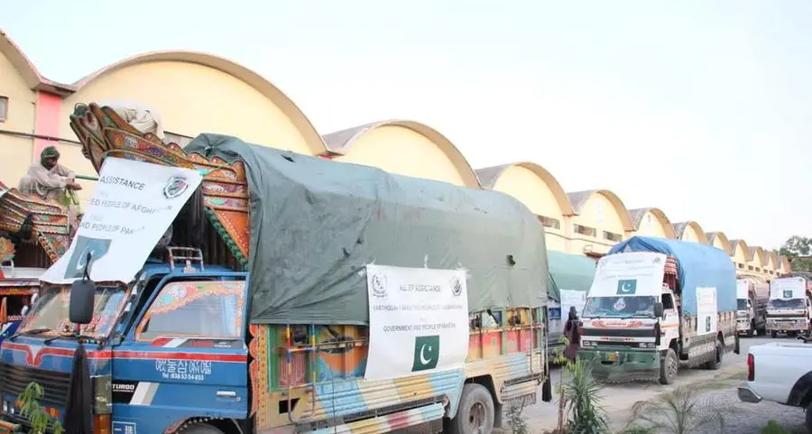 Afghan authorities scramble to reach earthquake zone, toll at 1,000 dead