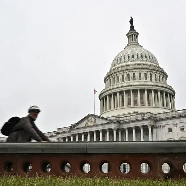 US Senate poised to pass spending package, averting government shutdown