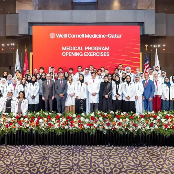 WCM-Q’s new cohort of medical students receive their white coats