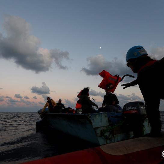 75 people missing, one dead, after migrant boat sinks off Tunisia