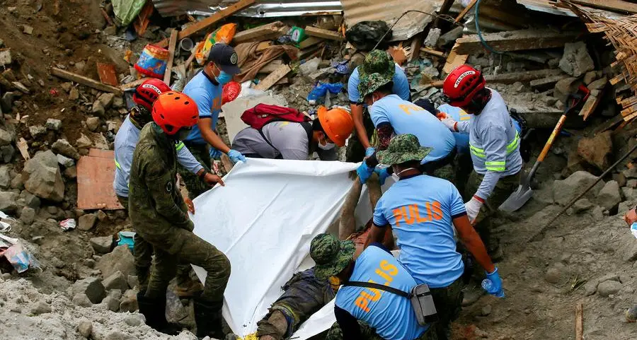 Philippine landslide death toll climbs to 35