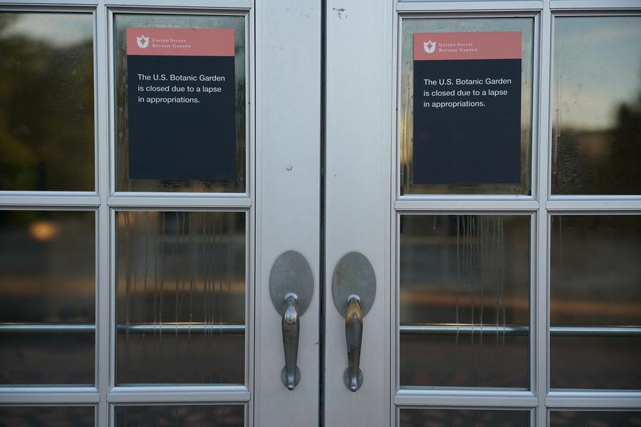 US federal shutdown enters sixth day as threat of layoffs looms