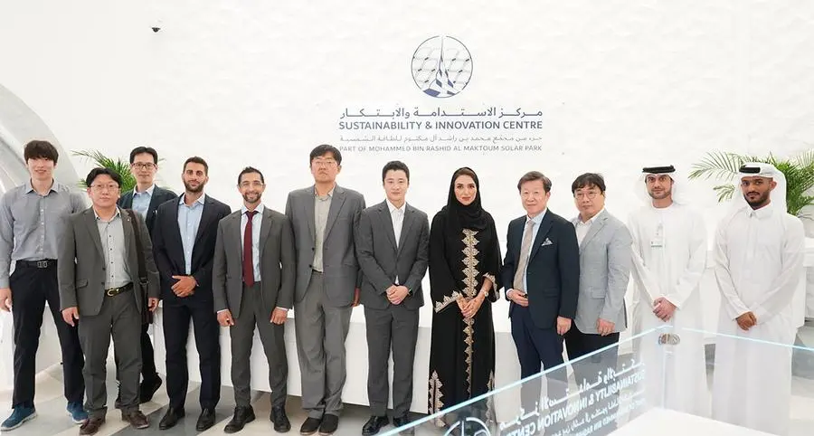 South Korean delegation learns about DEWA's experience in implementing renewable and clean energy projects