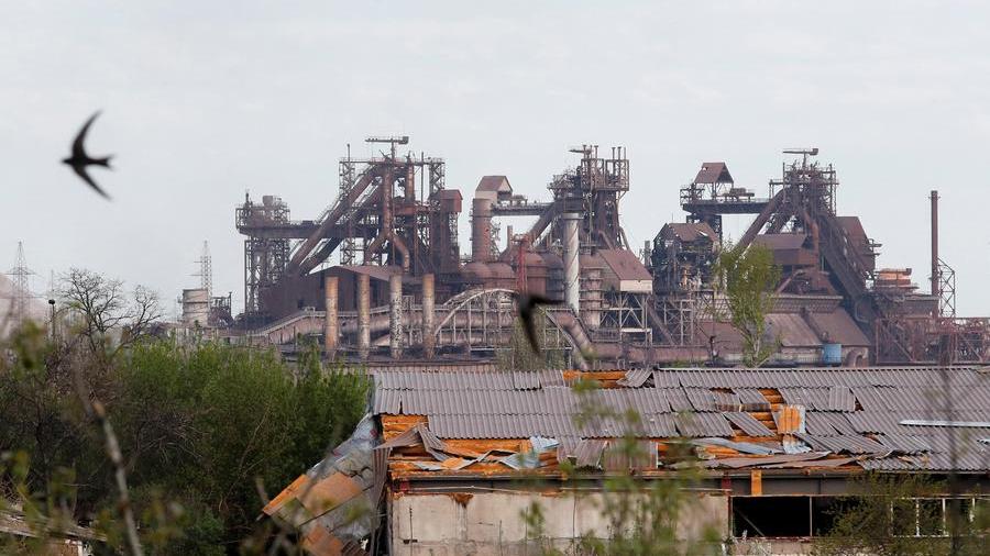 Relatives of fighters in Ukraine steel plant plead for help, Kyiv working on rescue