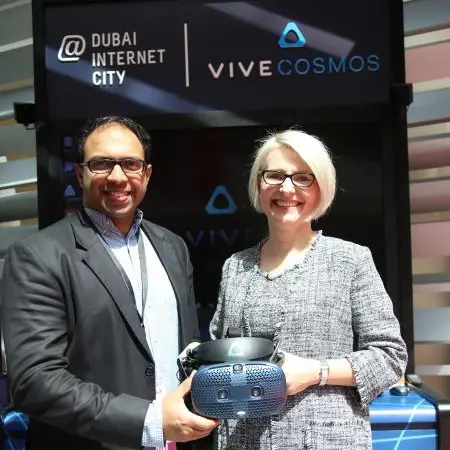 HTC vive announces price and availability of vive cosmos at GITEX