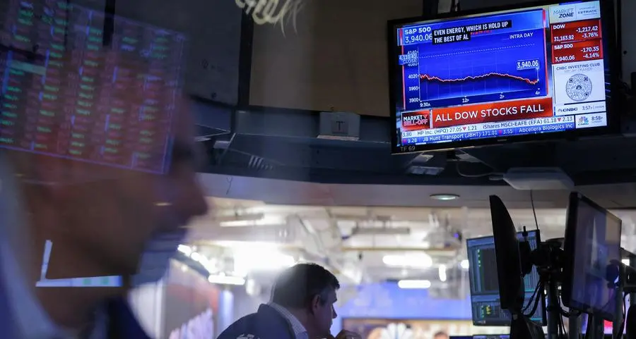 Stocks stalled by rate risks, yen droops again