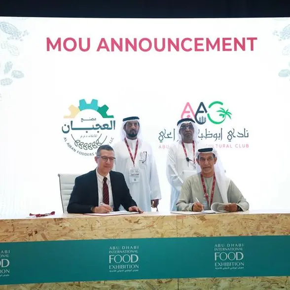 Al Ajban Fodders Factory signs cooperation agreement with Abu Dhabi Agricultural Club