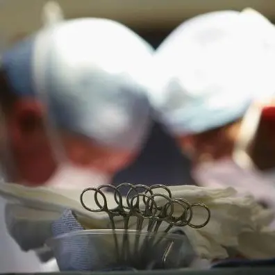 UAE: Ex-COVID patients must avoid elective surgery for minimum 7 weeks