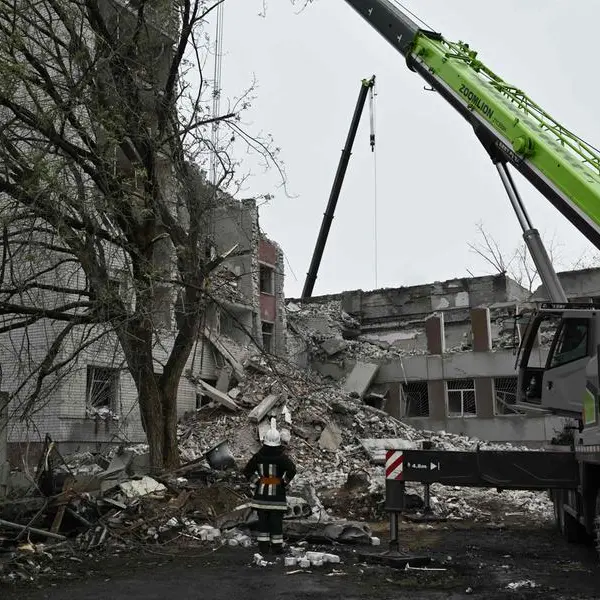 Exhausted Ukrainian soldiers fight on or 'the war is over'