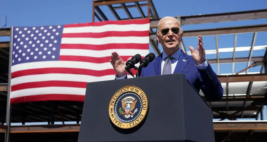 What policies do Biden and Congress have for the US border?