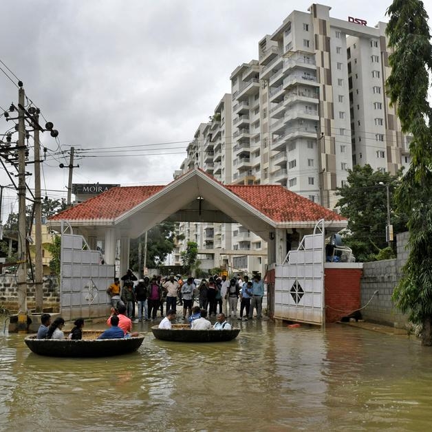 Bengaluru: Traffic, water shortages, now floods - the slow death of India's tech hub?