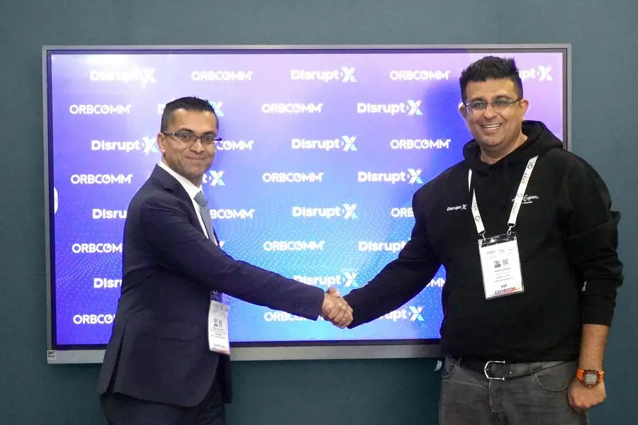 Faisal Saifullah, Director of Sales - Middle East at ORBCOMM (left) and Asim Sajwani, CEO of Disrupt-X. Image courtesy: Disrupt-X