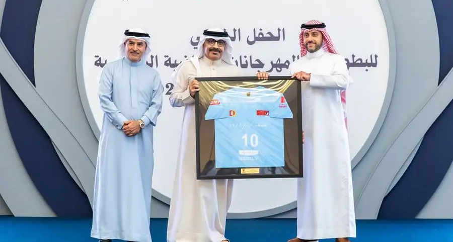 تكريم عقارات السيف خلال الحفل الختامي للبطولات والمهرجانات الرياضية المدرسية