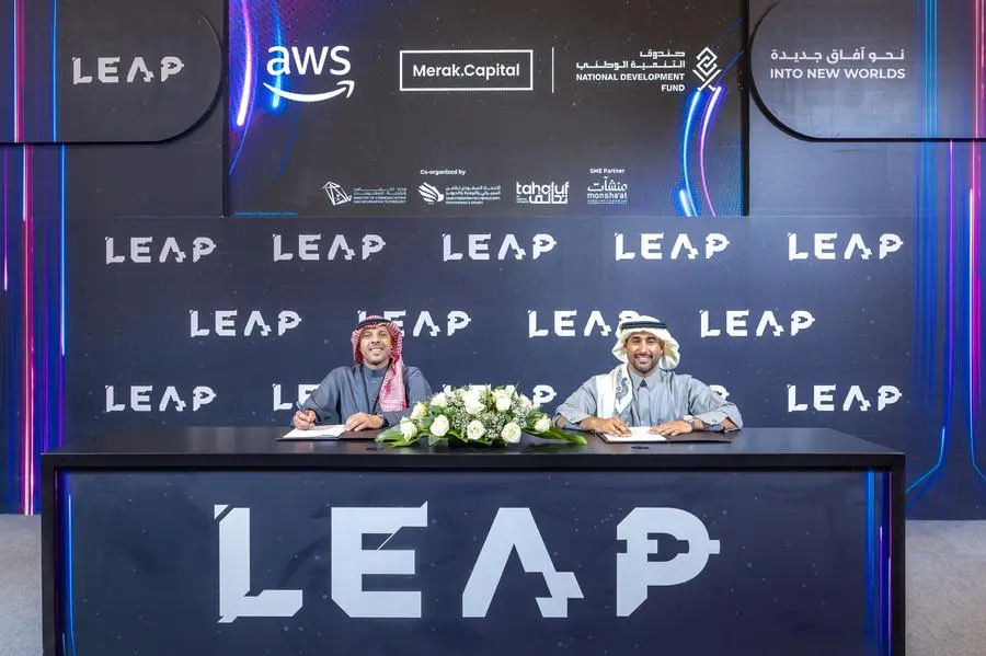 Merak Capital x AWS agreement signing ceremony at LEAP 2025. Image Courtesy: Merak Capital