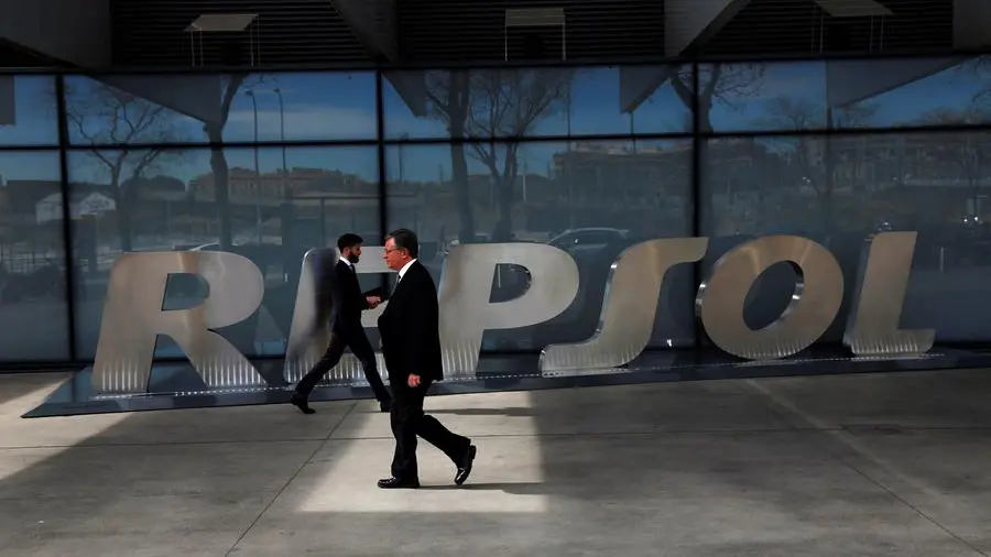Repsol to sell 49% stake in Spain renewables portfolio to UAE's Masdar, Cinco Dias reports