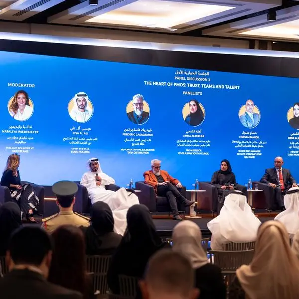 Dubai Municipality and Dubai Government Human Resources Department organise the \"PMO Government Symposium\"