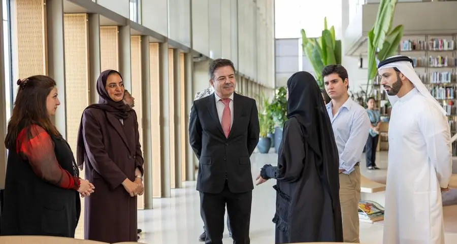 \"بيت الحكمة\" يبحث تعزيز التعاون والشراكة المعرفية مع وزارة الثقافة البرتغالية