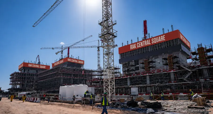 راك سنترال سكوير يحقق إنجازاً بارزاً مع تزايد الطلب على المساحات المكتبية الفاخرة من الدرجة الأولى في رأس الخيمة