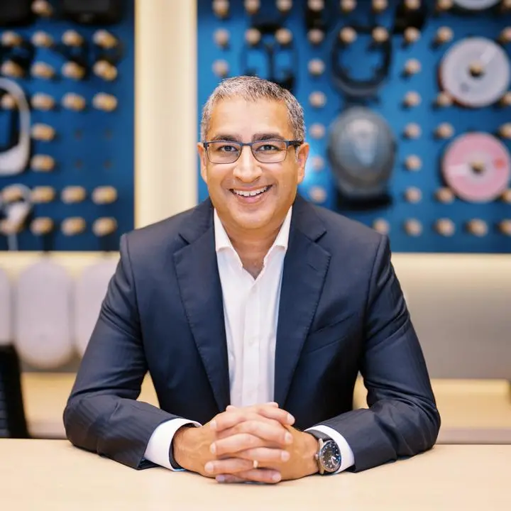 الشرق الأوسط يتحدى تباطؤ نشاط الدمج والاستحواذ عالمياً مع ارتفاع أحجام الصفقات بنسبة 33% في عام 2025