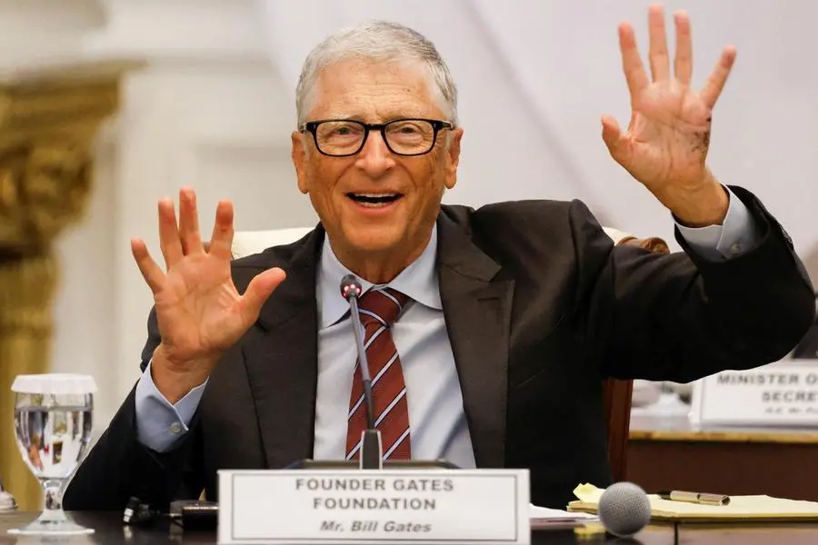 Bill Gates to give away fortune by 2045, $200bln for world's poorest