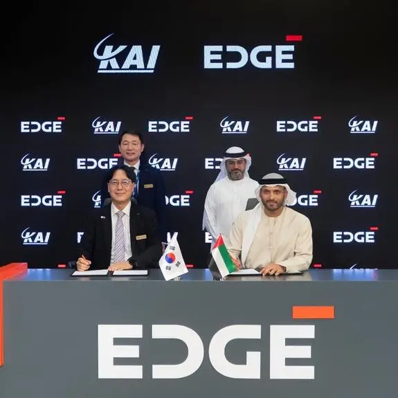 مجموعة \"ايدج\" تبحث مجالات التعاون مع \"الصناعات الجوية الكورية\"