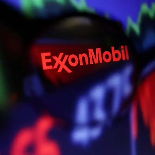 Exxon Mobil starts up new Singapore refining unit, boosts sour crude imports