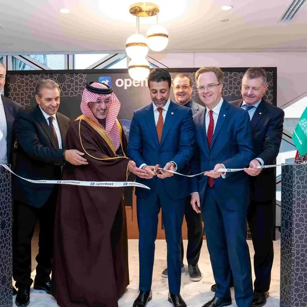 \"أوبن تكست\" تفتتح مقرّها الإقليمي في الرياض لتوسيع الاستخدام الآمن للذكاء الاصطناعي المؤسسي