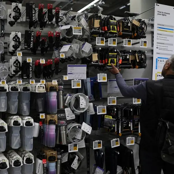 UK retail sales tumble by most in over 40 years, CBI survey shows