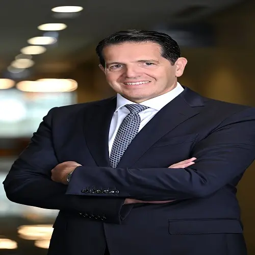 قادة الأعمال في الإمارات يركزون على تنمية القوى العاملة والاعتماد المسؤول للذكاء الاصطناعي في 2026