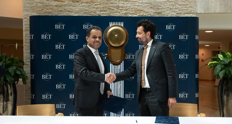 سوق أبوظبي للأوراق المالية يوقع مذكرة تفاهم مع بورصة بودابست