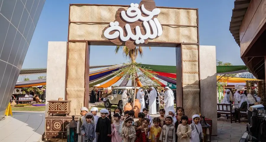 جمارك دبي تحتفي بــ\"حق الليلة \" في أجواء تراثية تعكس الهوية الإماراتية